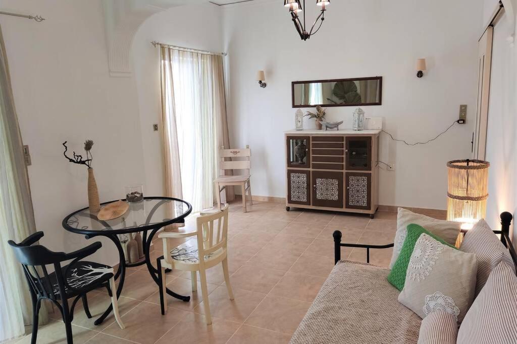Apartment 95 M2, Center Of Sitia, Wifi, 350M Beach Εξωτερικό φωτογραφία